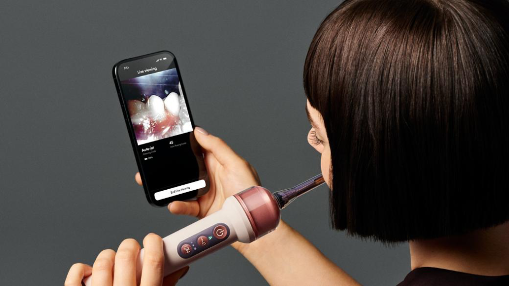 Sistema de cámara e irrigación del cepillo Dyson CameraJet